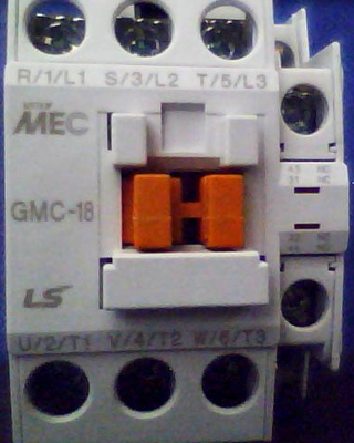 韩国（LS产电）接触器  GMC-18 220V